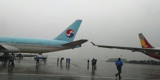 2 AIRCRAFTS COLLIDED