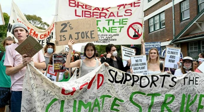 Australian school students protest