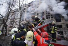 Deadly air strike hits Kyiv