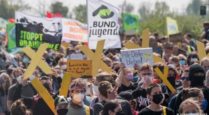 Climate activists protest in Germany