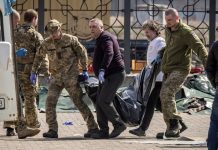 Deadly airstrike hits Kramatorsk