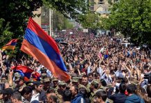 Armenia detains hundreds protesters