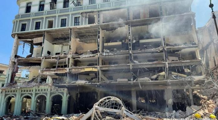 Massive explosion in Havana hotel